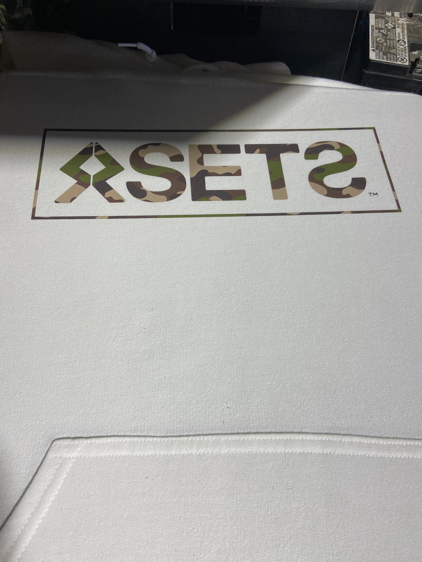 Box SETƧ camo